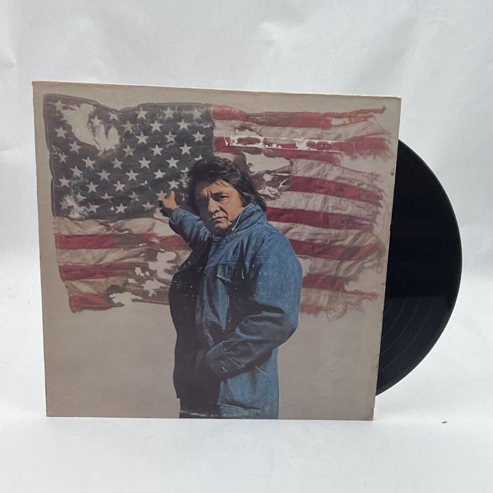 Johnny Cash "Ragged Old Flag" 1974 LP Columbia KC 32917 VG+/EX